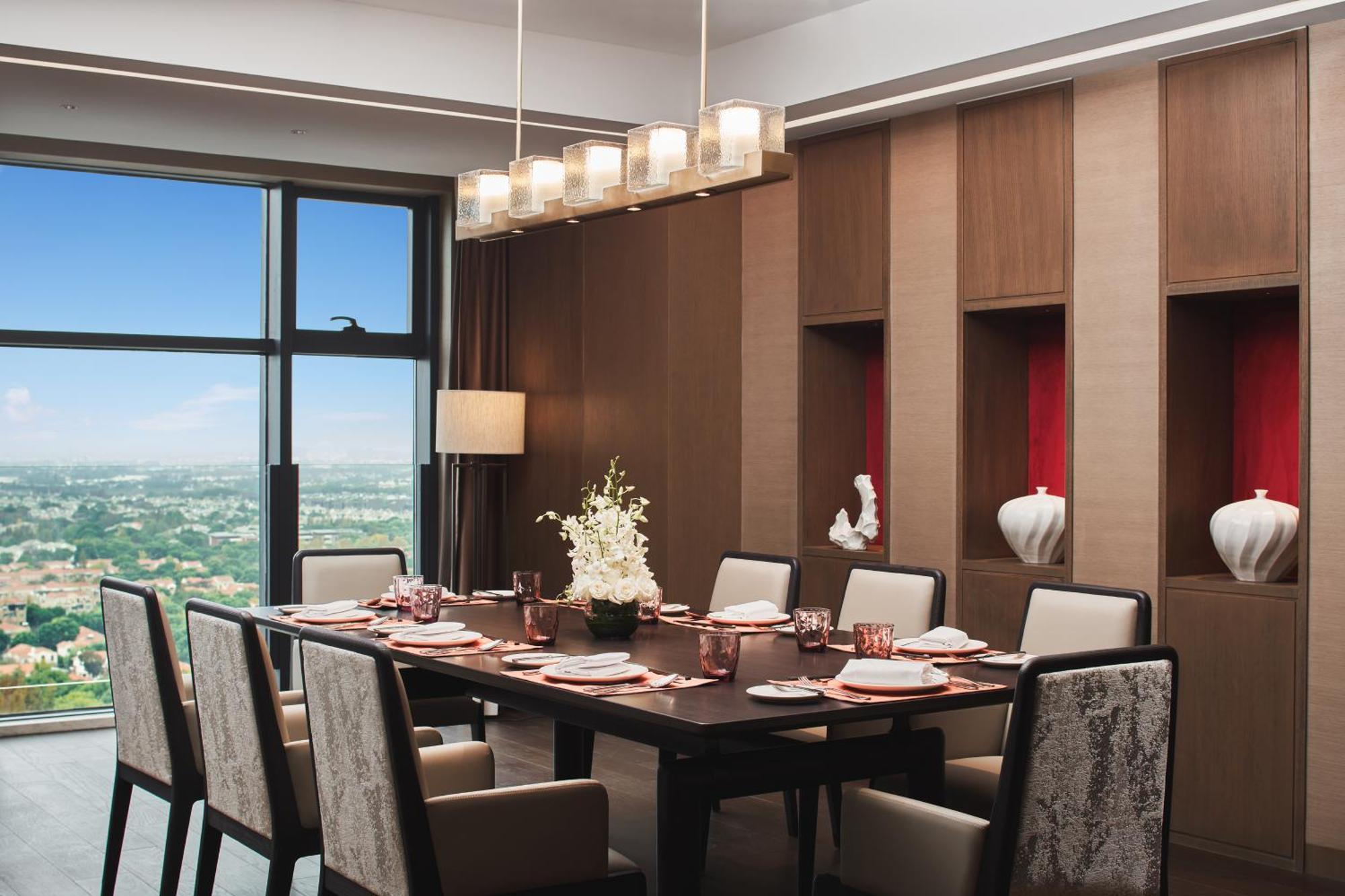 Hualuxe Kunshan Huaqiao By Ihg - F1 Racing Preferred Hotel Exterior foto